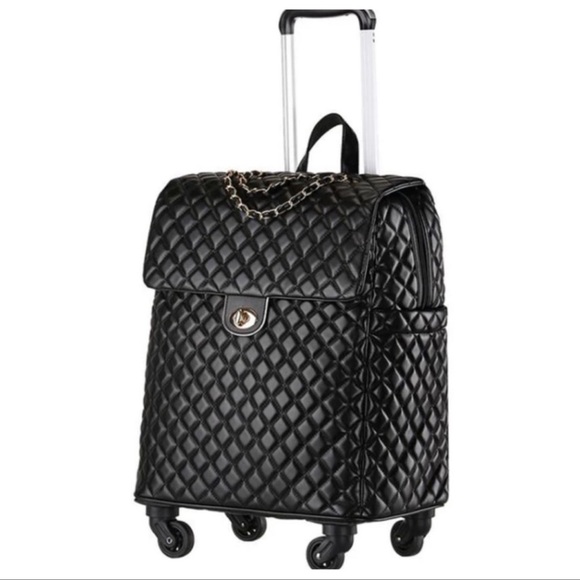ONE HOUR SALE✨✨✨Quilted Faux leather Fabulous Travel Rolling bag JUST 2 LEFT - Picture 7 of 10